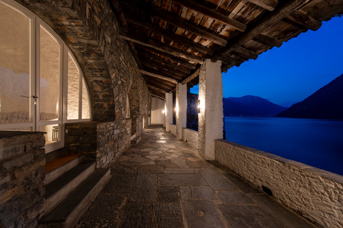 Villa à Brienno, Lombardie, Italie 2 - 18761655