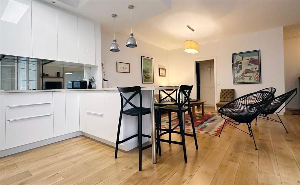 Apartamento en Espaces Jeunes, Issy-les-Moulineaux, Francia 4 - 16821017