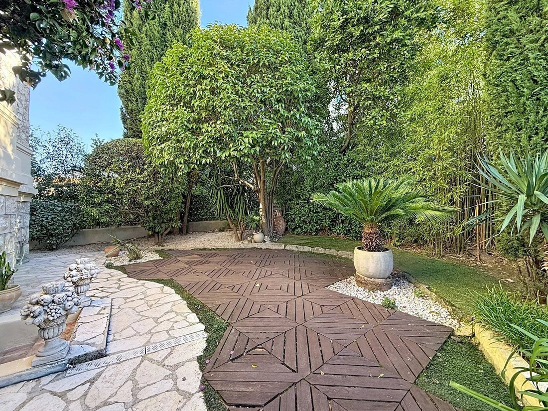 Casa en Niza, Provenza-Alpes-Costa Azul, Francia 4 - 16800817