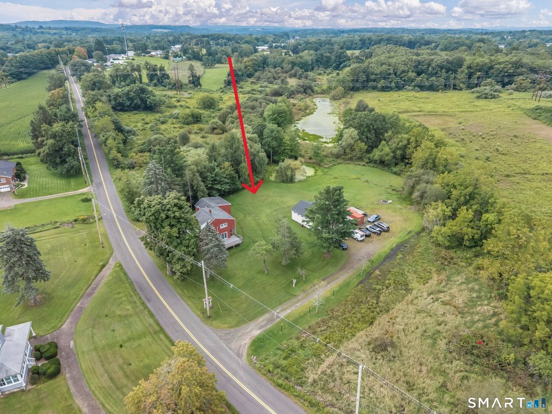 House in Wallingford, Connecticut, United States 3 - 18761508