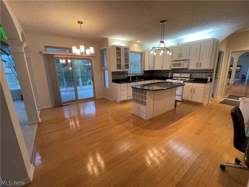 Maison à Strongsville, Ohio, États-Unis 5 - 18761447