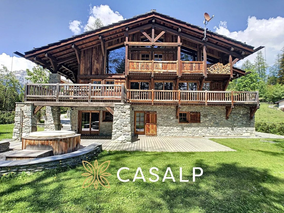 Chalet a Crans-Montana, Vallese, Svizzera 1 - 18761552