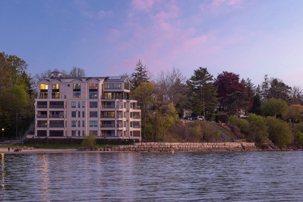 Condominio a St. Catharines, Ontario, Canada 2 - 18763353
