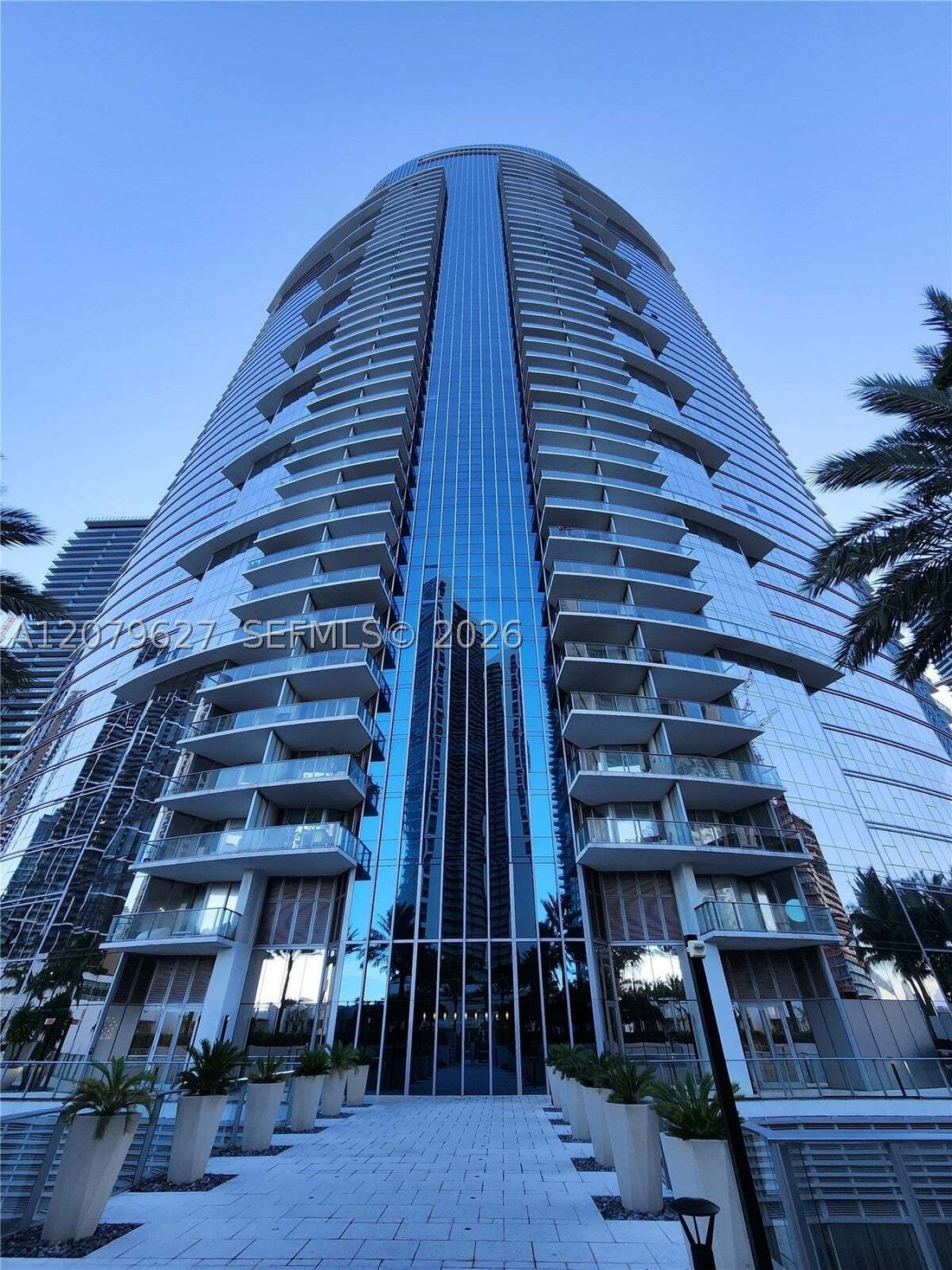 Appartement à Miami, Floride, États-Unis 1 - 18764478