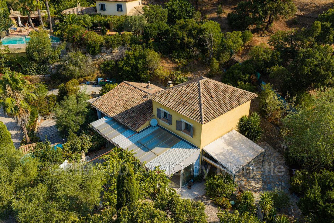 Villa in Ville-Les Saquedes-Le Bouillonnet, Sainte-Maxime, France 1 - 18515675