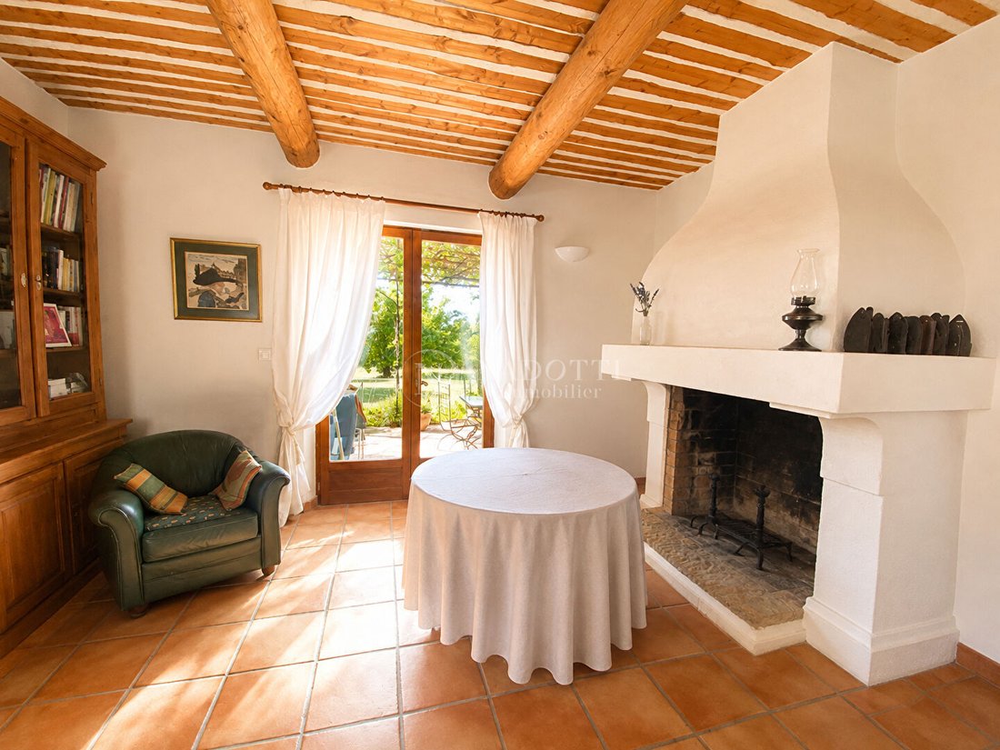 Casa a Cabrières-d'Avignon, Provenza-Alpi-Costa Azzurra, Francia 4 - 18763004