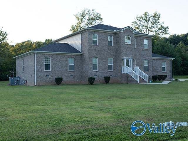 House in Bridgeport, Alabama, United States 1 - 18764277
