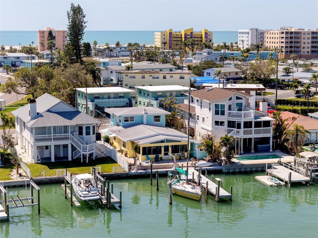 Maison à Saint Pete Beach, Floride, États-Unis 1 - 18764832