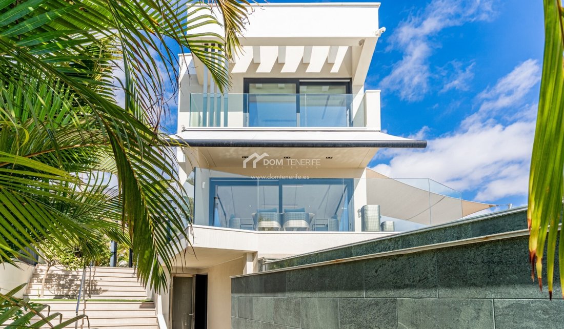 Villa in Costa Adeje, Adeje, Kanarische Inseln 2 - 18762819