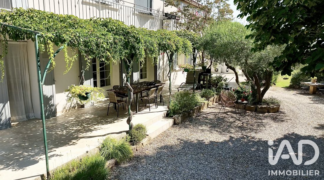Casa a Roquemaure, Occitania, Francia 1 - 18763328
