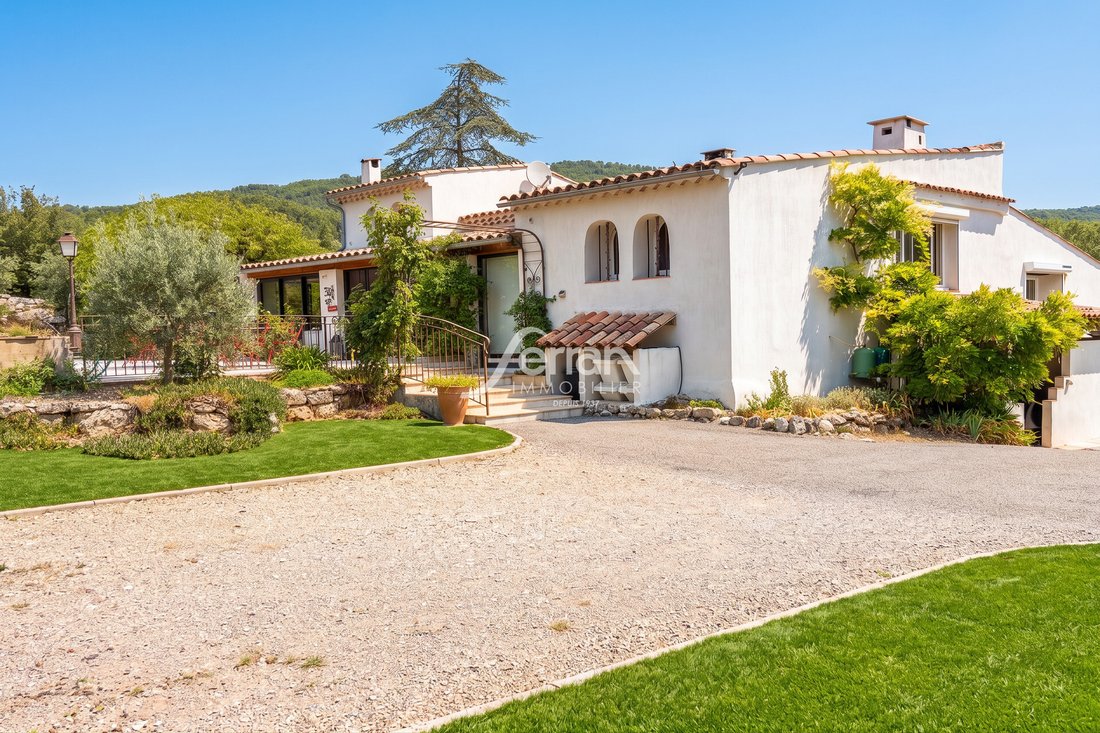 Villa à Figanières, Provence-Alpes-Côte d'Azur, France 1 - 18762971