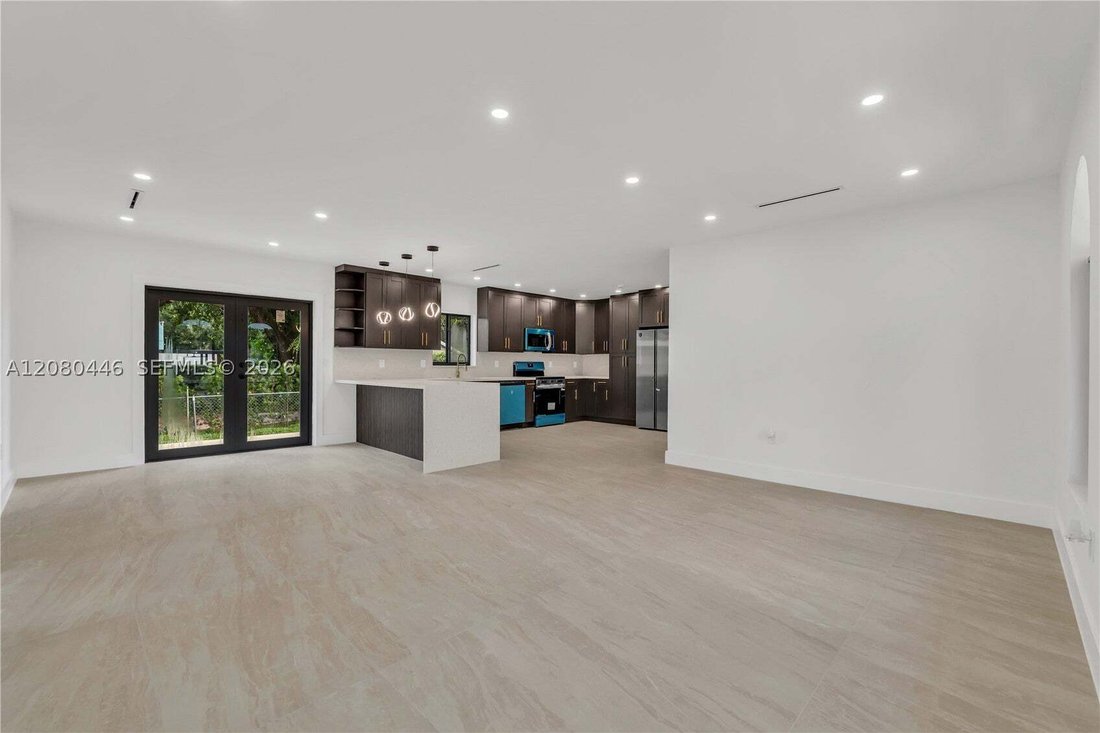 House in Miami, Florida, United States 3 - 18764465