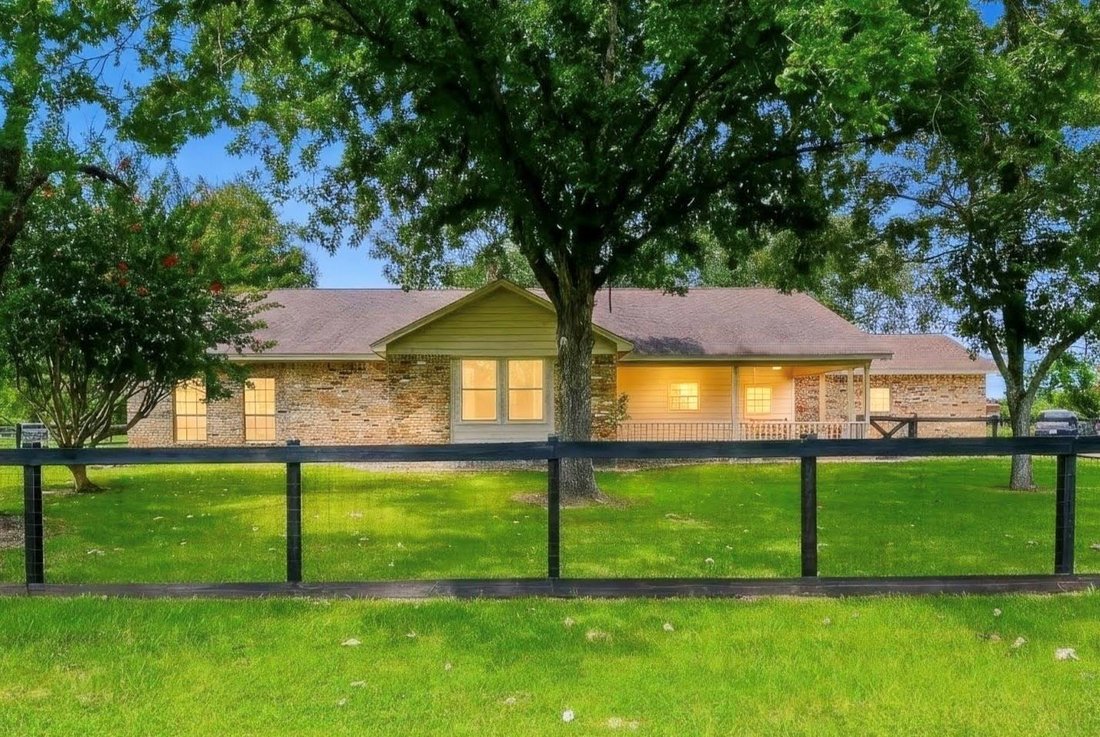 House in Tomball, Texas, United States 2 - 18762302