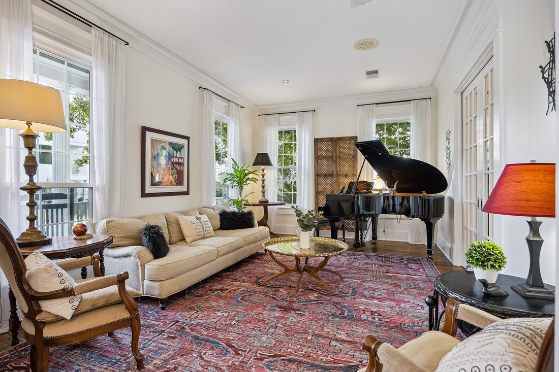 House in Houston, Texas, United States 5 - 18763477
