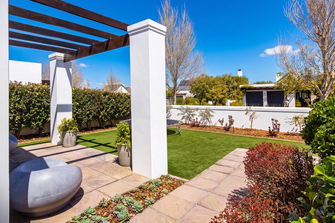 Country House in Croydon Vineyard Estate, Cape Town, Western Cape 4 - 18763428
