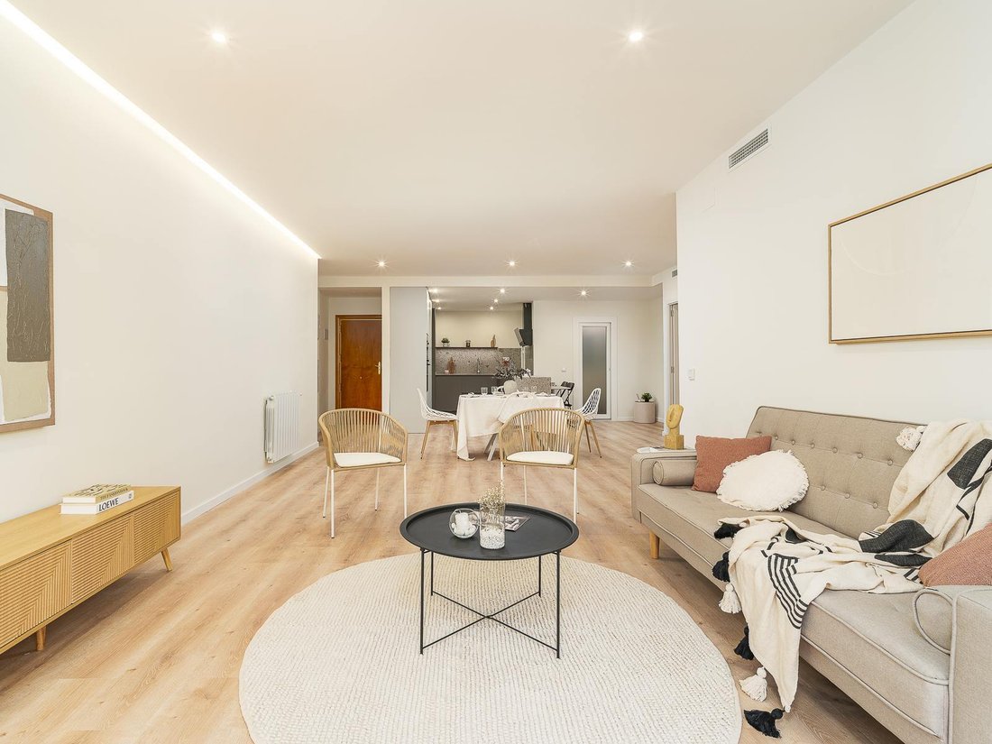 Apartamento en Eixample, Barcelona, España 5 - 18581942