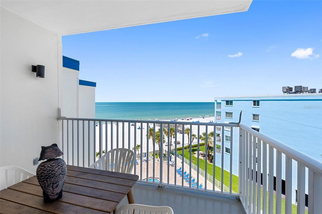 Condominio en Indian Shores, Florida, Estados Unidos 2 - 18764888