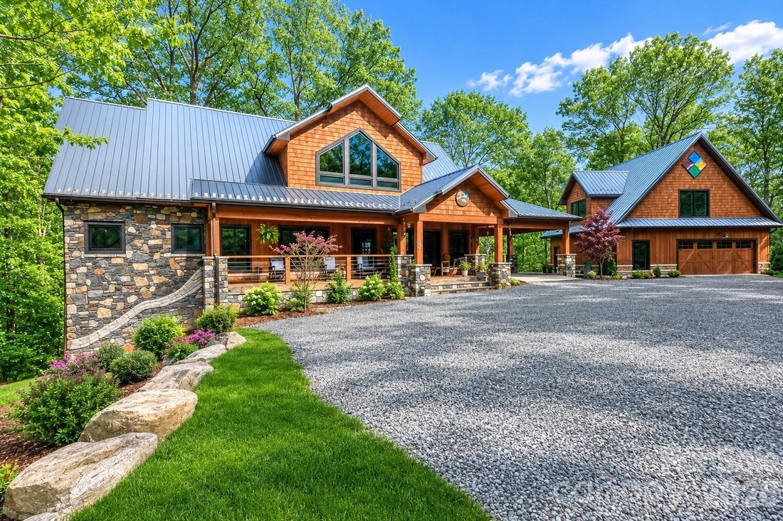 House in Cove Creek, North Carolina, United States 1 - 18764018