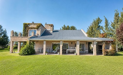 Casa en Diego Gaynor, Provincia de Buenos Aires, Argentina 1