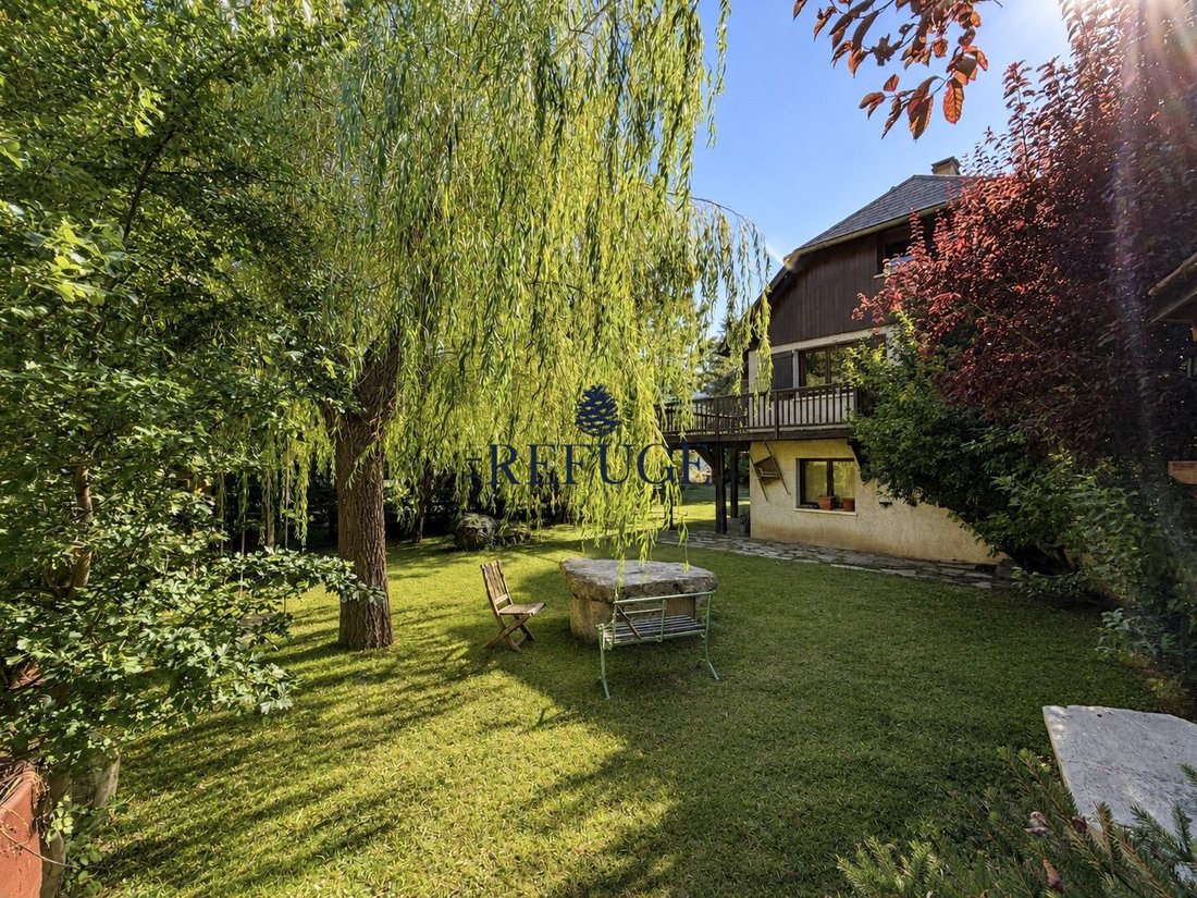 Chalet in Les Orres, Provence-Alpes-Côte d'Azur, Frankreich 1 - 18766397