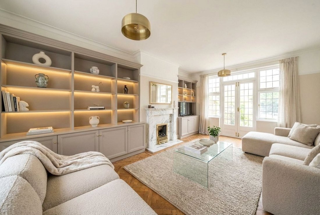 House in Hampstead Garden Suburb, Barnet, England 4 - 17523528