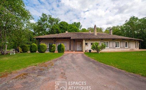 Villa a Auxances, Migné-Auxances, Francia 1