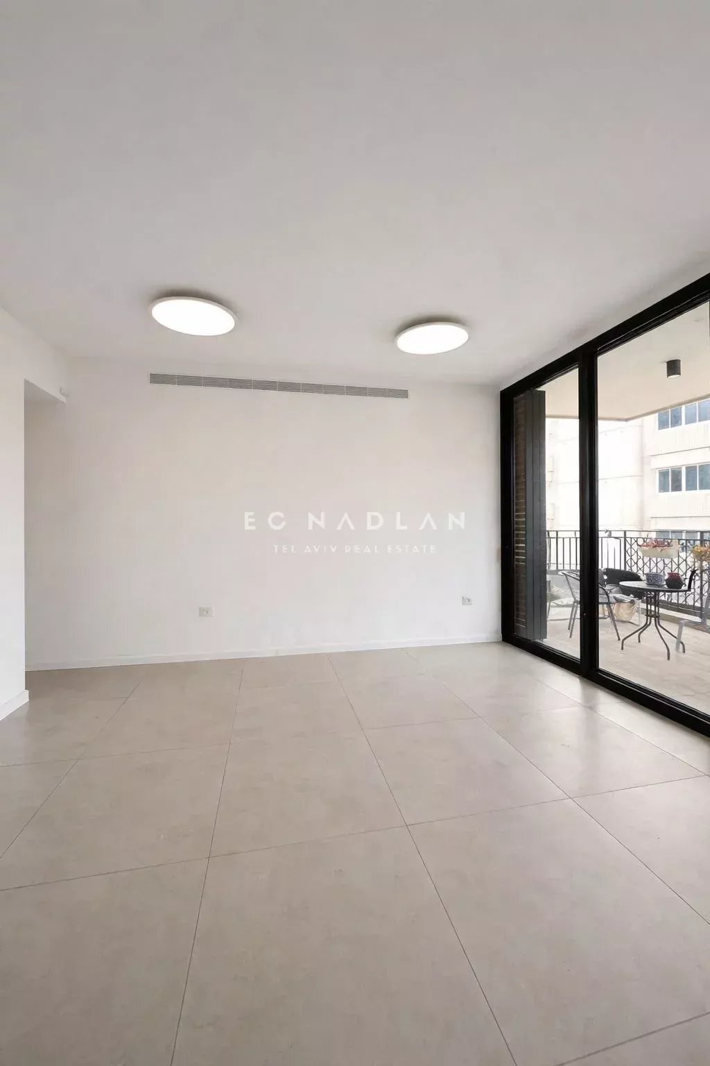 Apartment in Tel Aviv-Yafo, Tel Aviv District, Israel 3 - 18763128