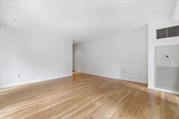 Condo in Boston, Massachusetts, United States 4 - 18023683