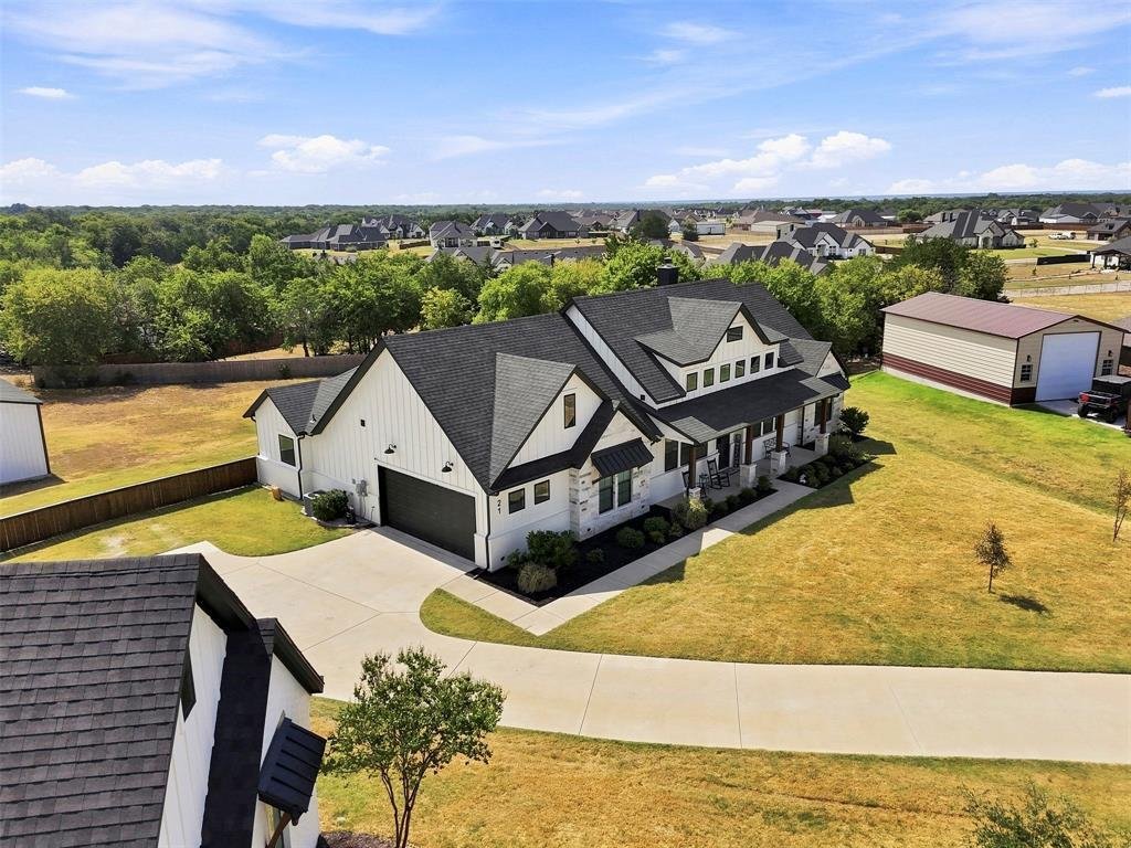 House in Waxahachie, Texas, United States 2 - 18764536