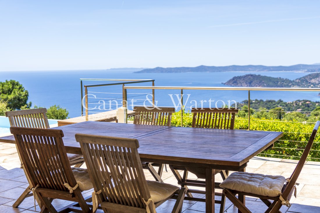 Villa en Rayol-Canadel-sur-Mer, Provenza-Alpes-Costa Azul, Francia 2 - 18010106