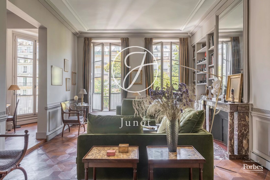 Apartment in Archives, Paris 3e Arrondissement, Paris 1 - 18763020