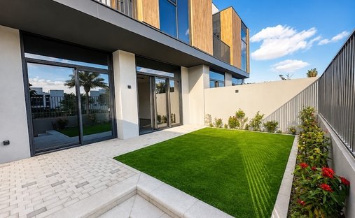 Residenza in Al Hebiah Sesto, Al Hebiah, Emirato di Dubai 1