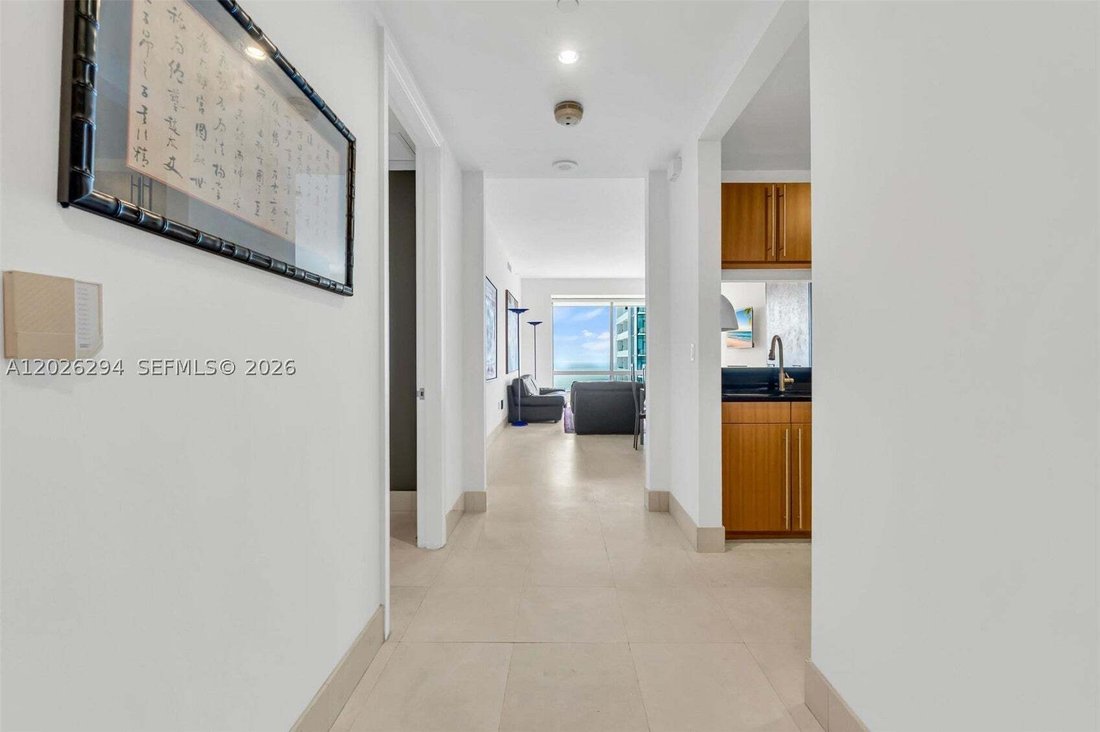 Condominio en Miami, Florida, Estados Unidos 1 - 18019242