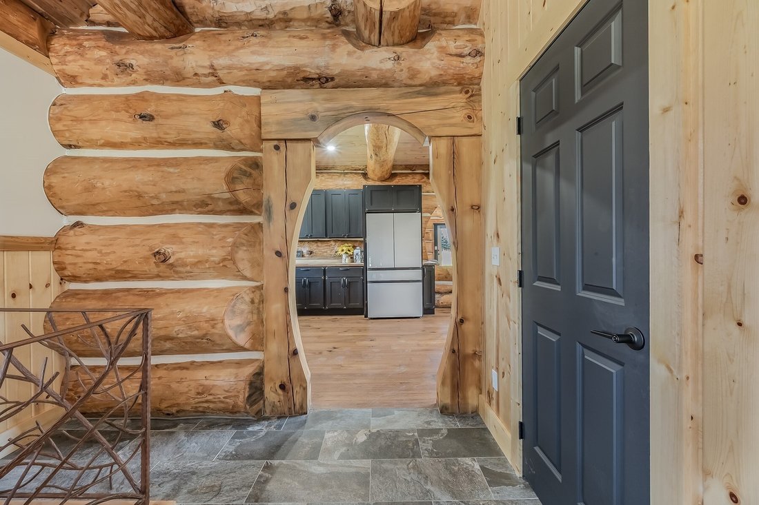 House in Moyie Springs, Idaho, United States 4 - 18763685