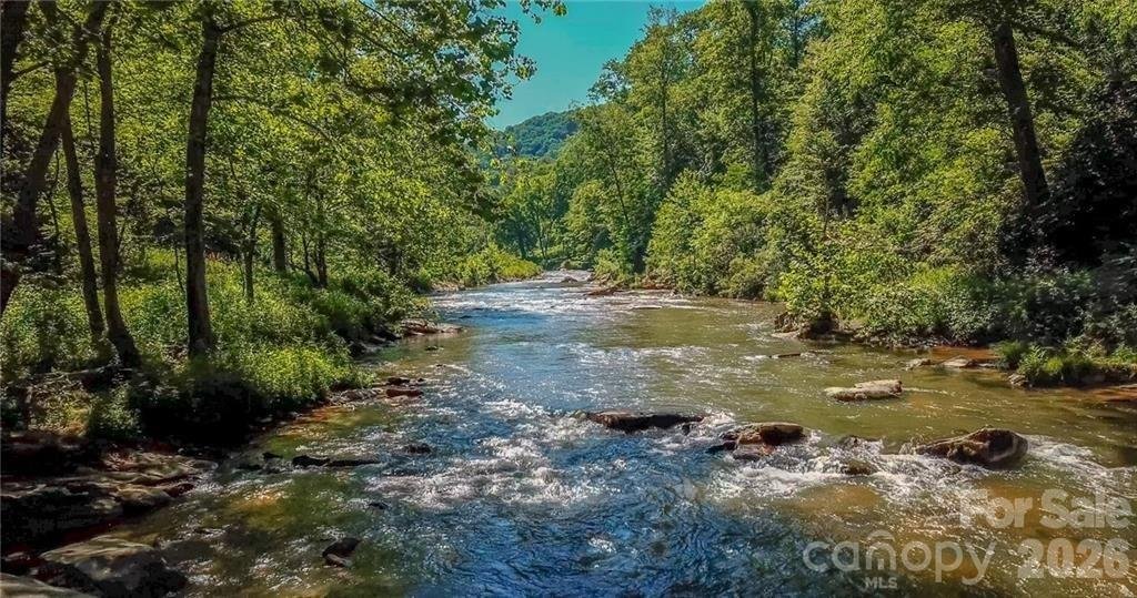 House in Cove Creek, North Carolina, United States 5 - 18764018