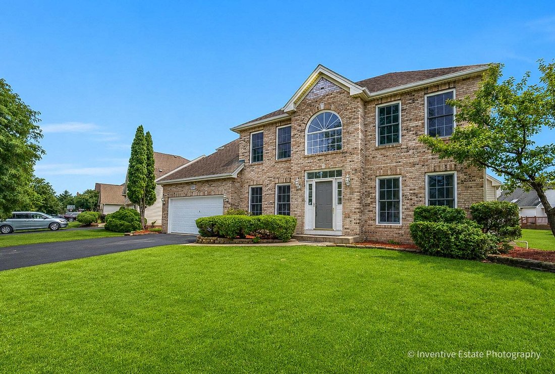 House in Bolingbrook, Illinois, United States 3 - 18762254