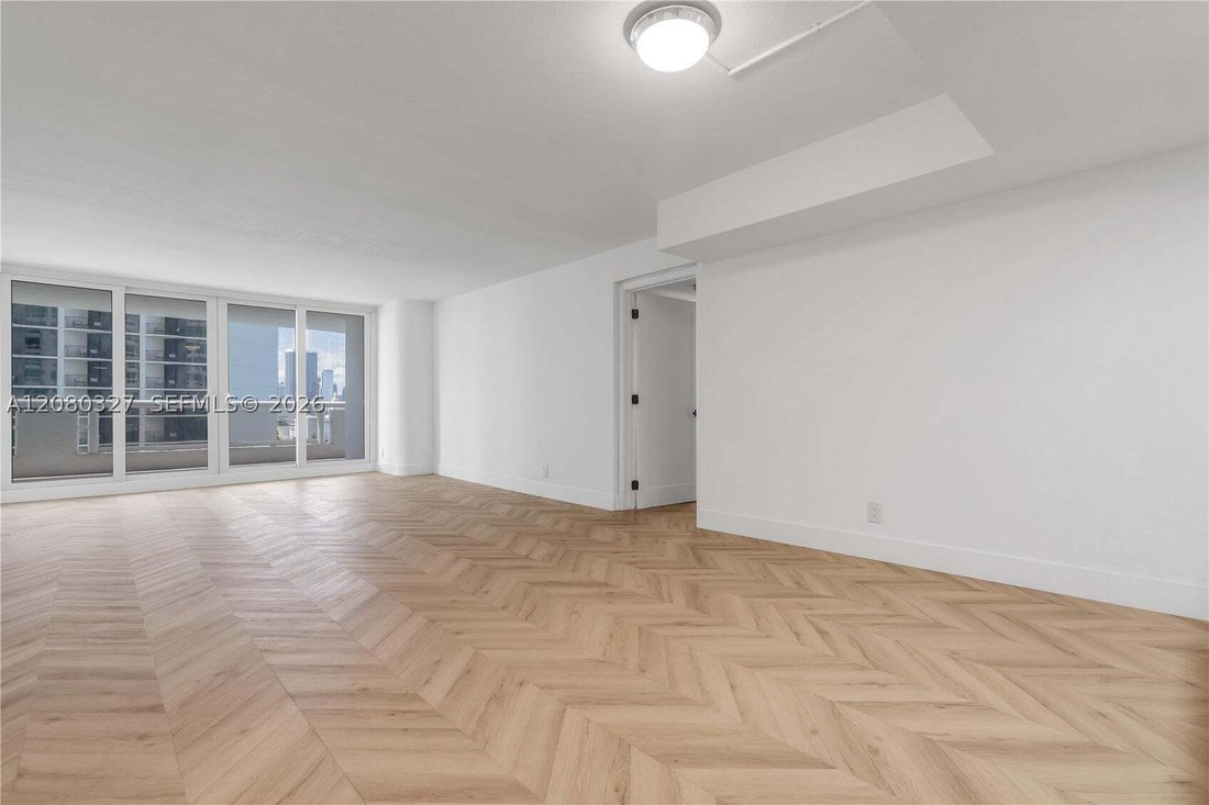 Condo in Miami, Florida, United States 3 - 18761797