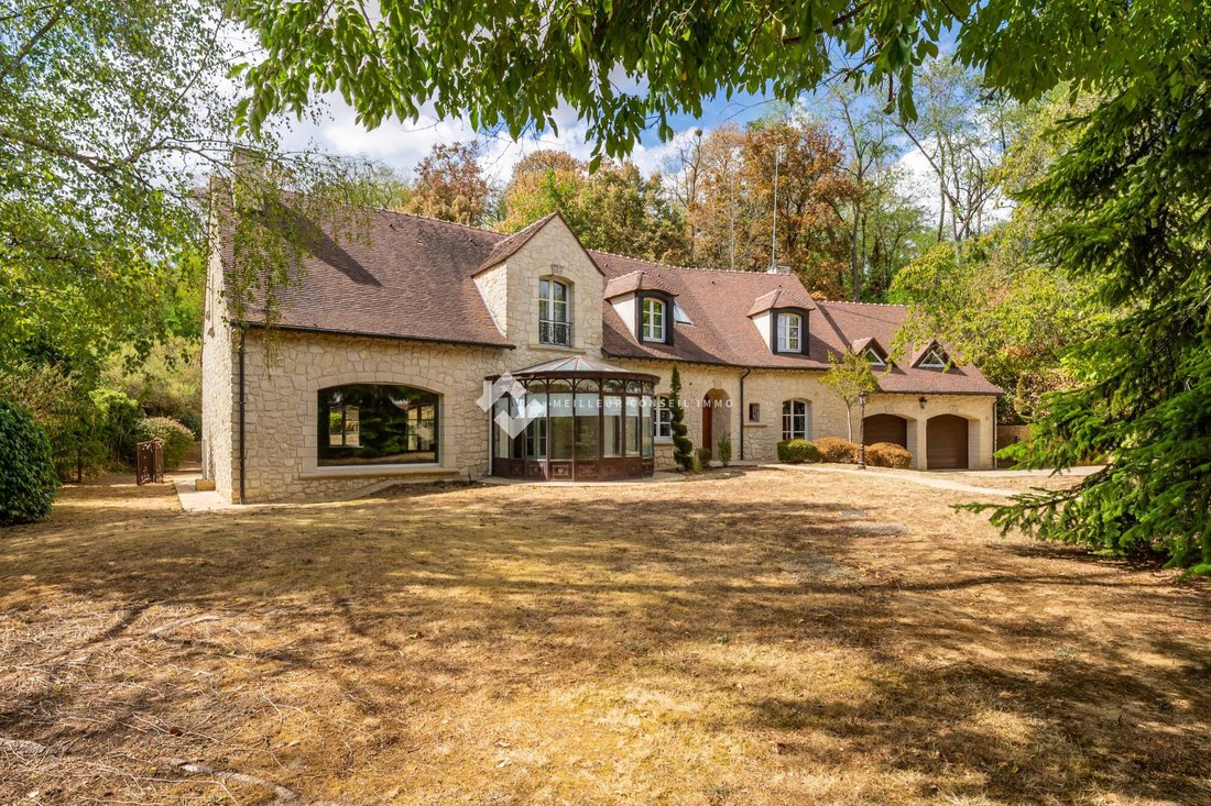 House in Champcueil, Ile-de-France, France 1 - 18766294