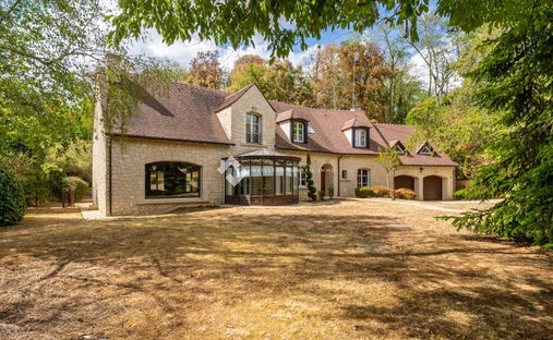 House in Champcueil, Ile-de-France, France 1