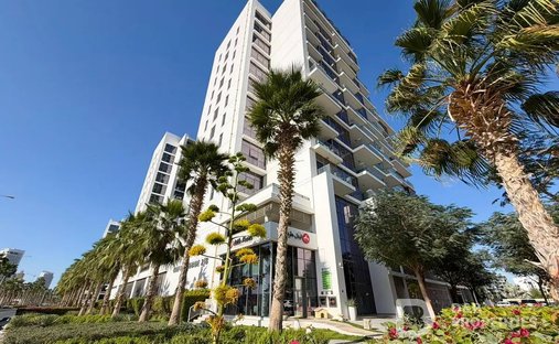 Apartamento en Damac Hills, Dubái, Emiratos Árabes Unidos 1