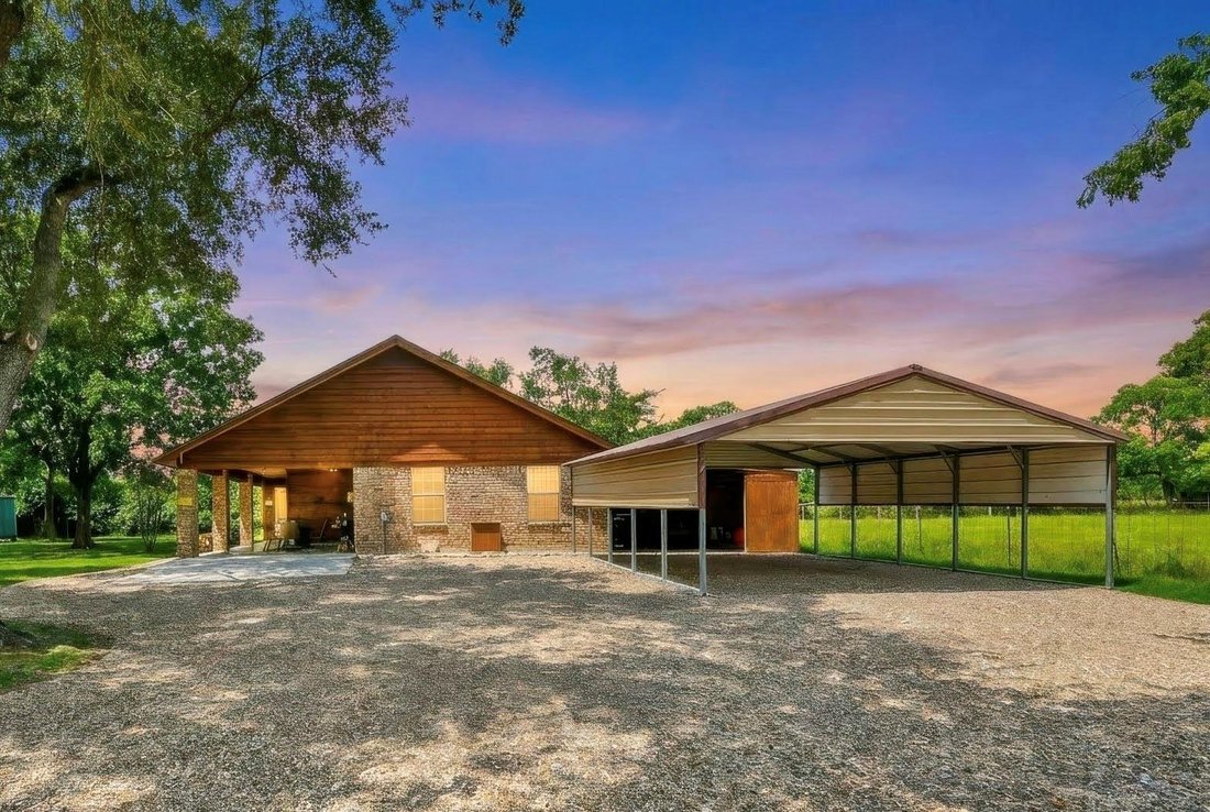 House in Tomball, Texas, United States 3 - 18762302