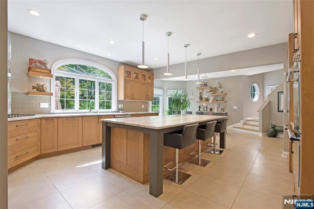 House in Mahwah, New Jersey, United States 5 - 18763947
