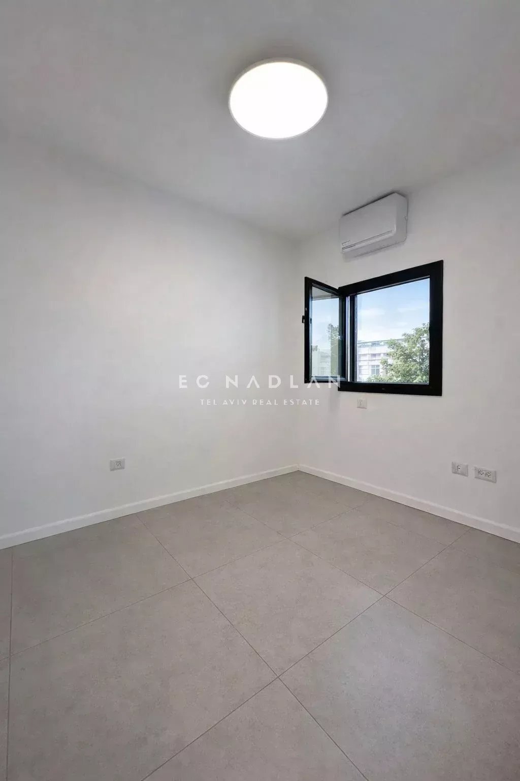 Apartment in Tel Aviv-Yafo, Tel Aviv District, Israel 4 - 18763128