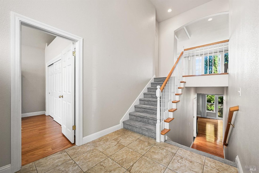 Casa en Santa Rosa, California, Estados Unidos 5 - 18763304