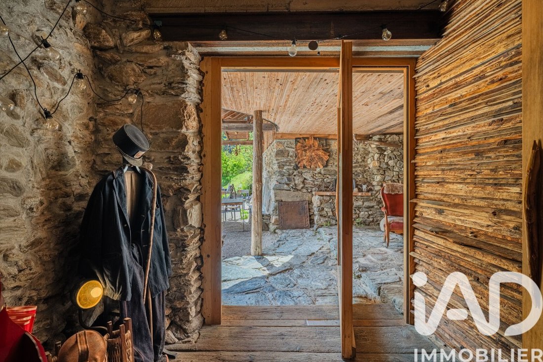 House in Le Haut-Bréda, Auvergne-Rhône-Alpes, France 4 - 18763289