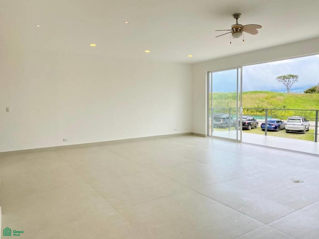 Maison à District d'Escazú, San José, Costa Rica 1 - 17088108