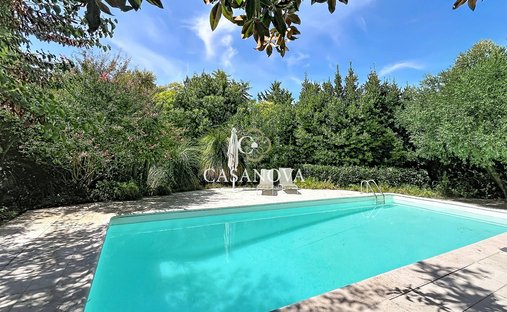 Villa à Ancien Hôpital, Béziers, France 1