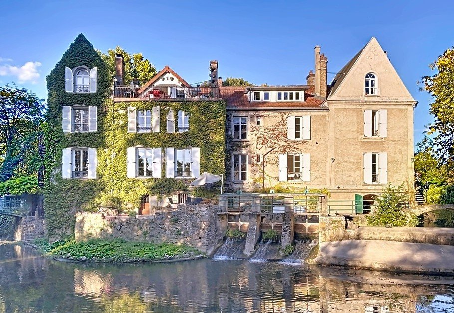 Andere in Crosne, Île-de-France, Frankreich 1 - 18765267