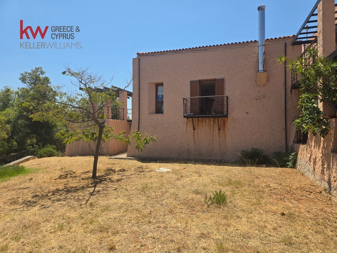 House in Crete, Greece 3 - 18762119