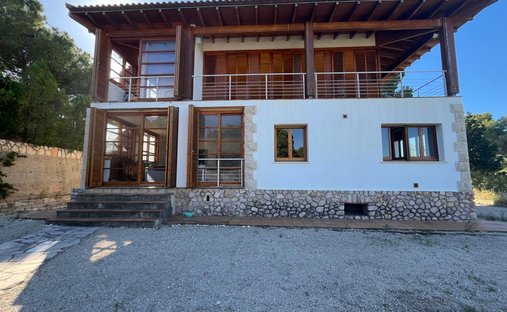Chalet in Tortosa, Katalonien, Spanien 1